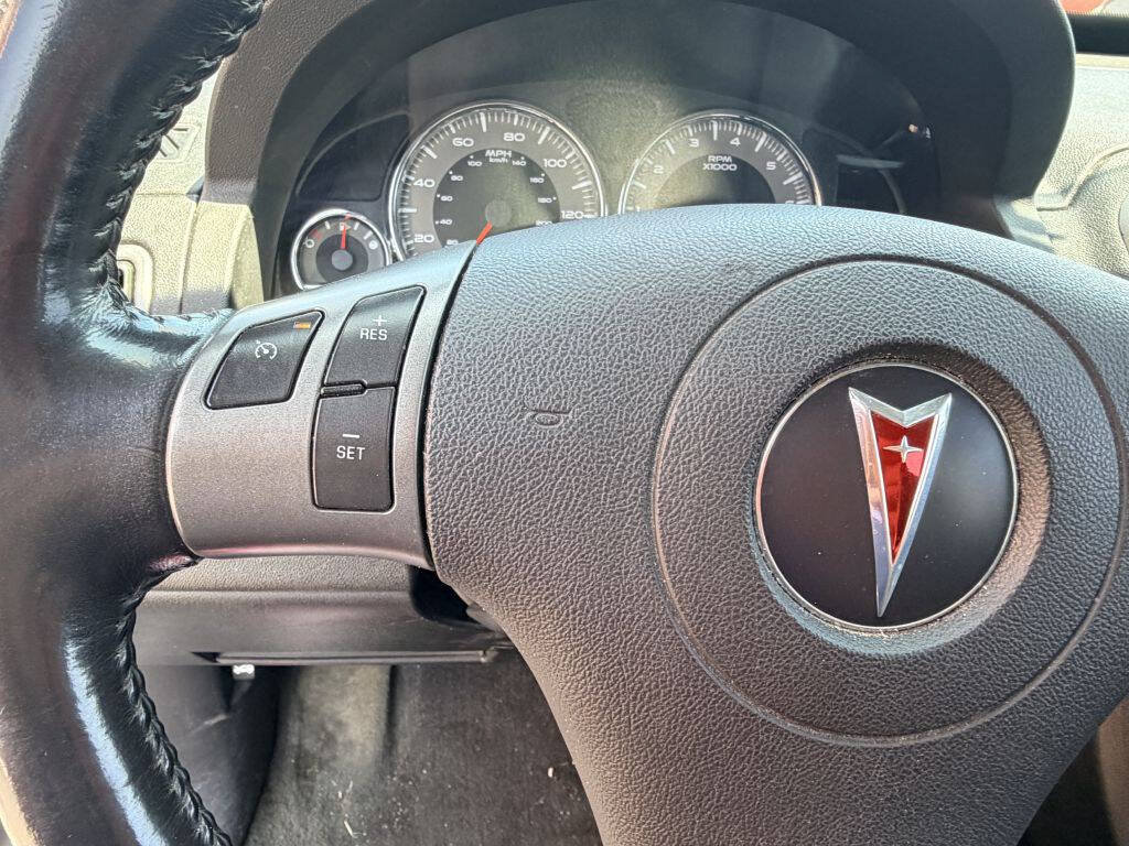 Used 2006 Pontiac Torrent 2WD w/ Preferred Package image 15