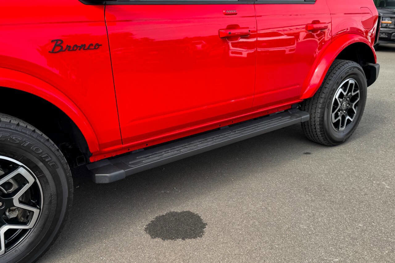 Used 2023 Ford Bronco Outer Banks image 35