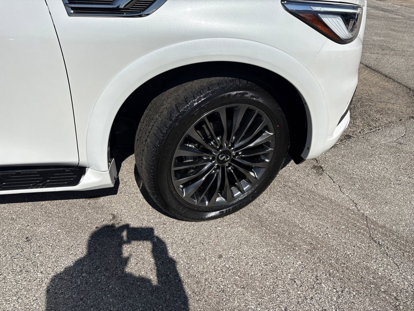 Certified 2024 INFINITI QX80 Sensory image 33