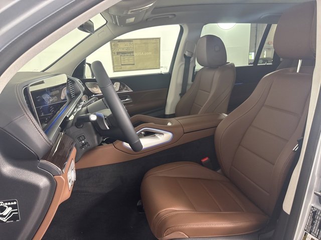New 2026 Mercedes-Benz GLS 450 4MATIC image 11