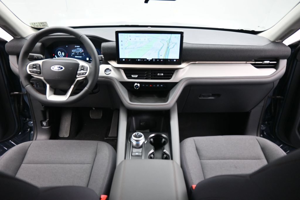 New 2026 Ford Explorer Active RWD image 21