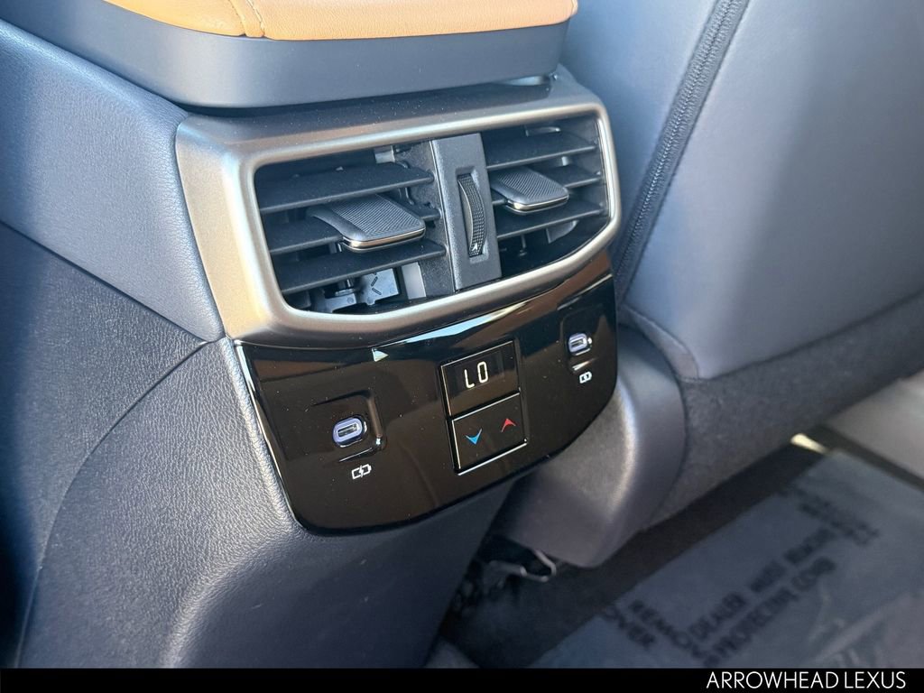 New 2026 Lexus RX 450h AWD image 26