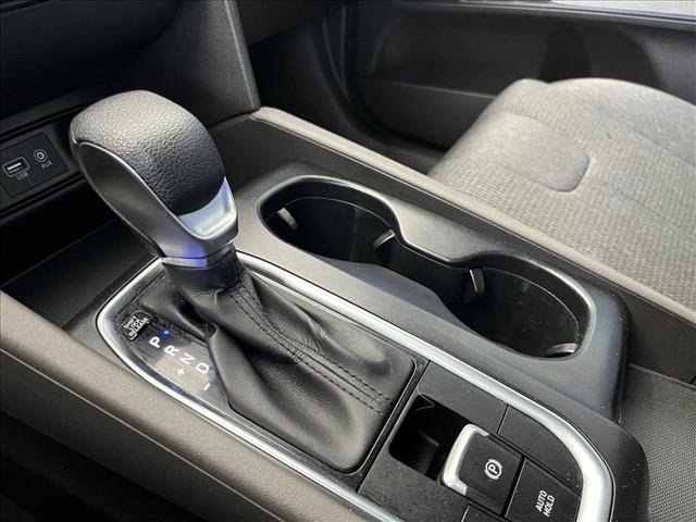 Used 2019 Hyundai Santa Fe SE FWD image 16