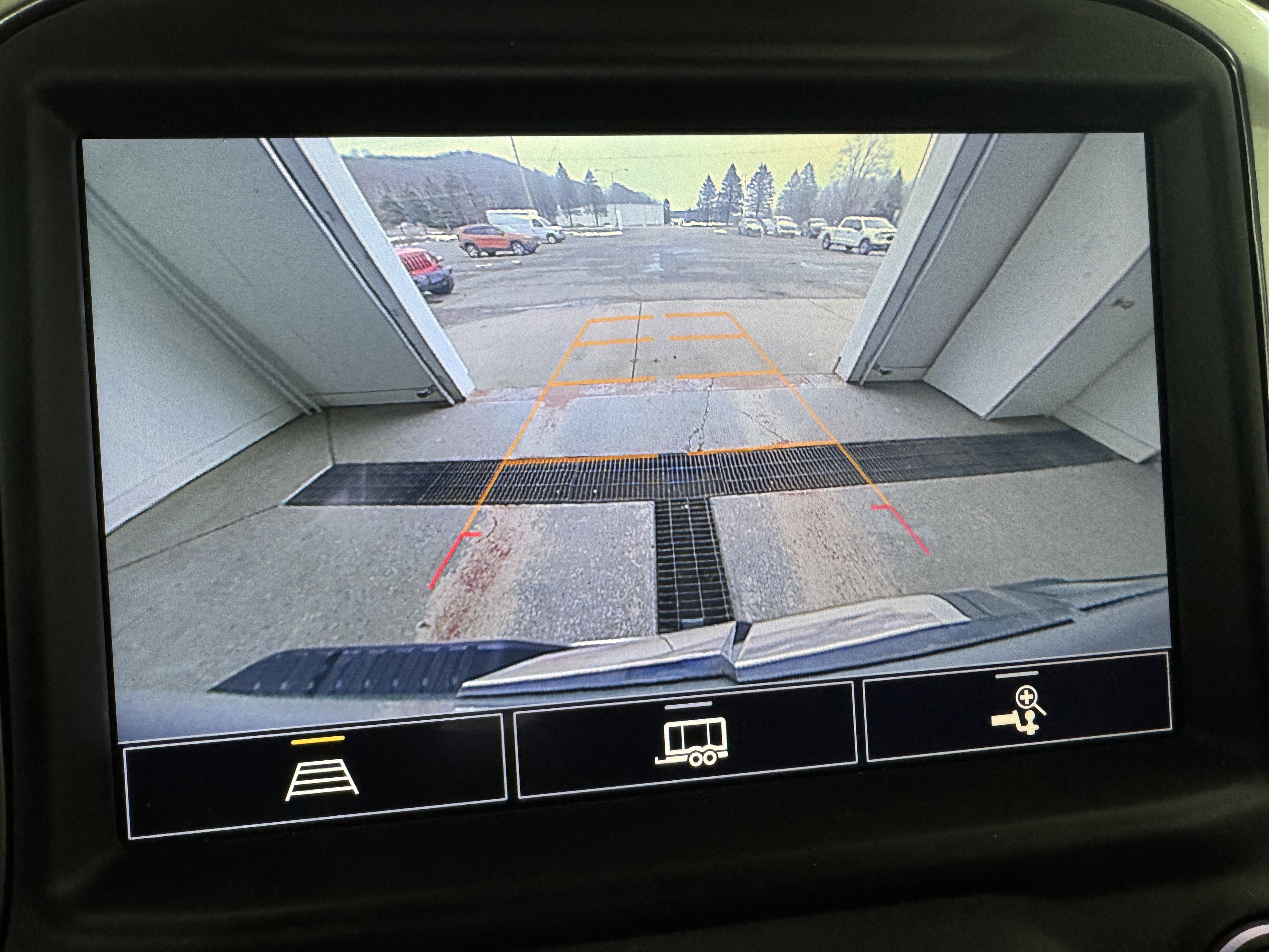 Used 2022 Chevrolet Silverado 1500 LT image 89