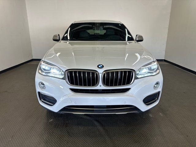 Used 2018 BMW X6 sDrive35i image 2