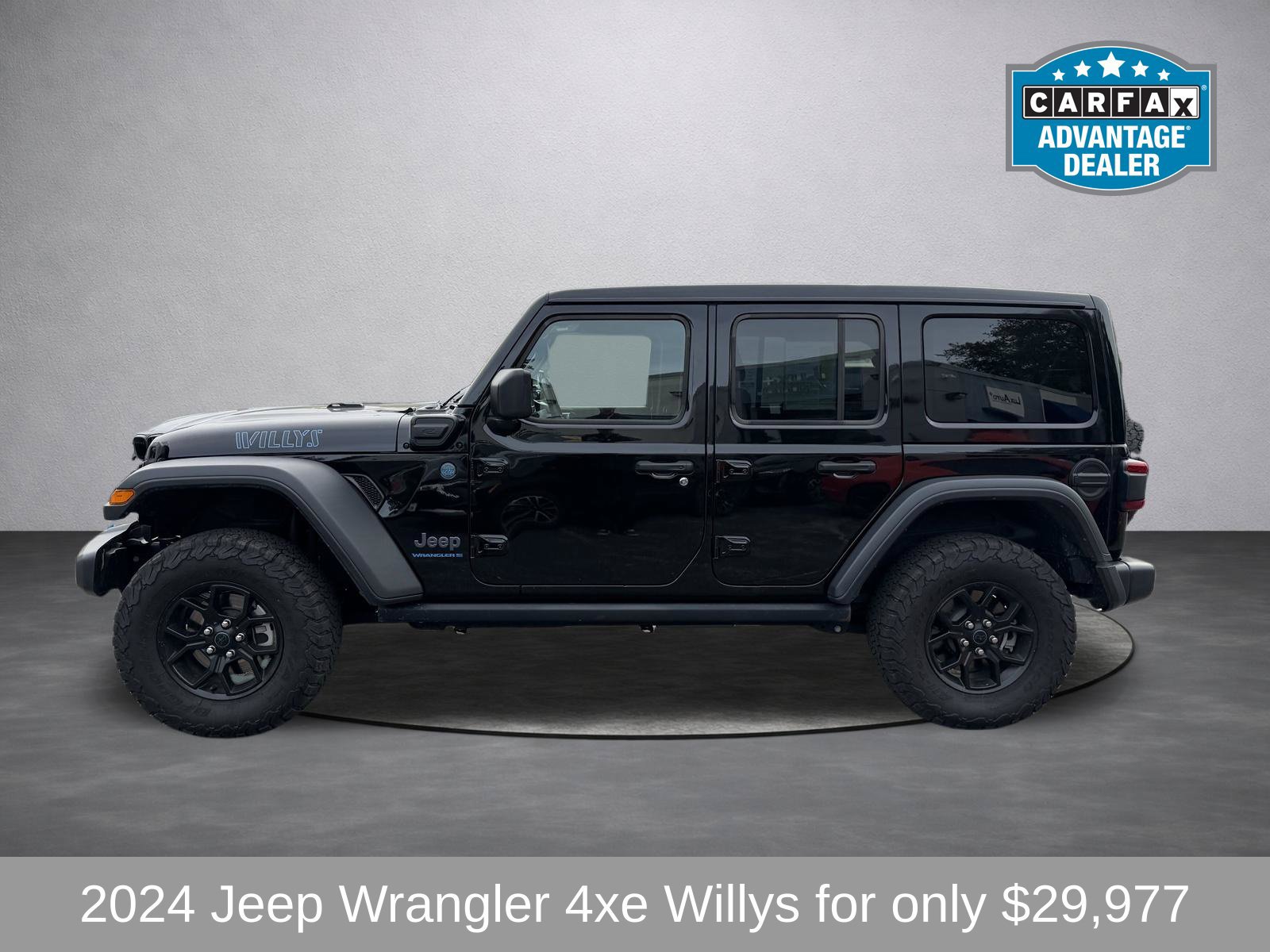 Used 2024 Jeep Wrangler Unlimited AWD/4WD image 9