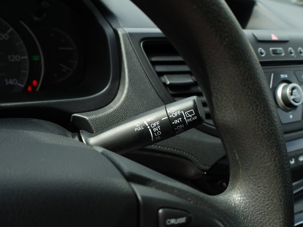 Used 2016 Honda CR-V SE image 28