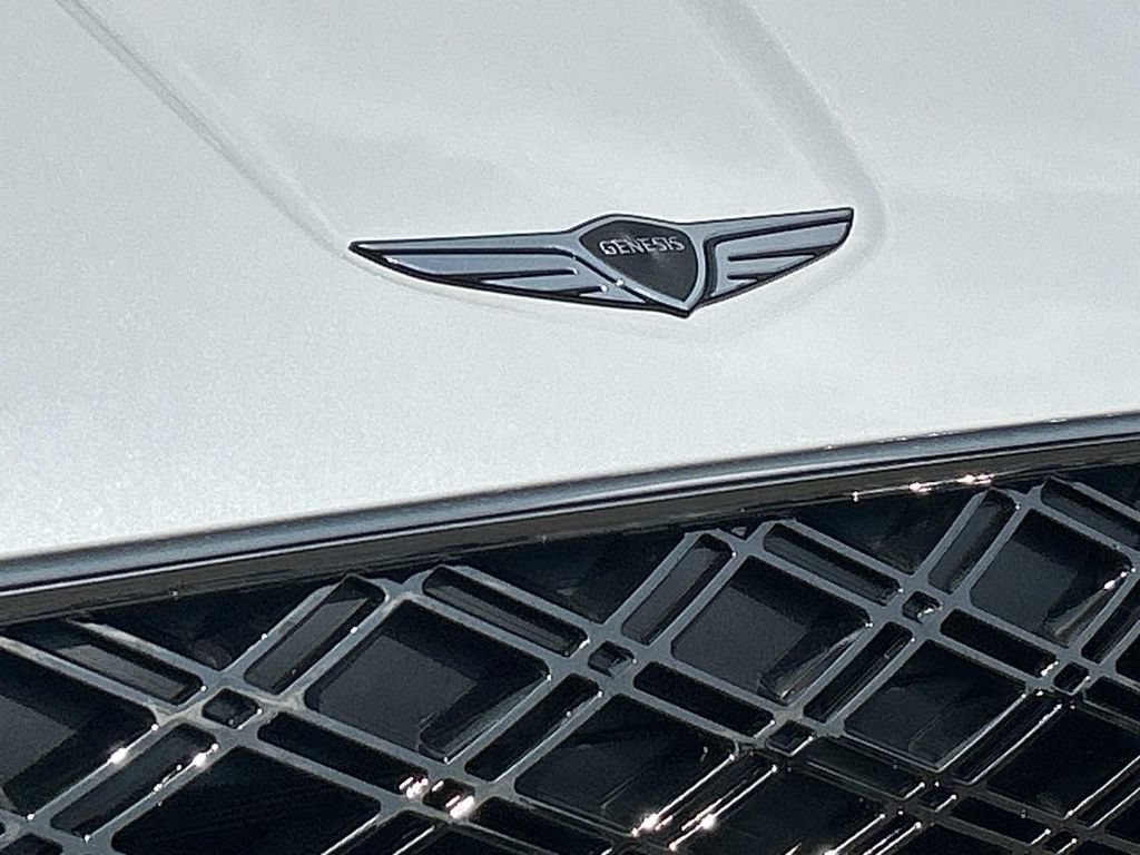 New 2027 Genesis GV70 2.5T Select AWD/4WD image 11