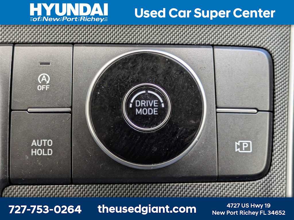 Used 2022 Hyundai Santa Fe XRT FWD image 26