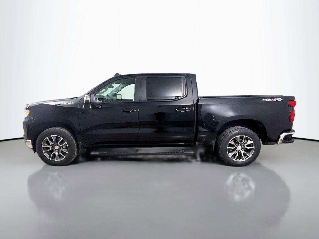 Used 2022 Chevrolet Silverado 1500 LT w/ Protection Package image 5