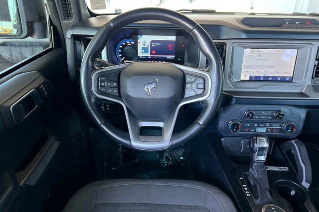 Used 2022 Ford Bronco Outer Banks image 15