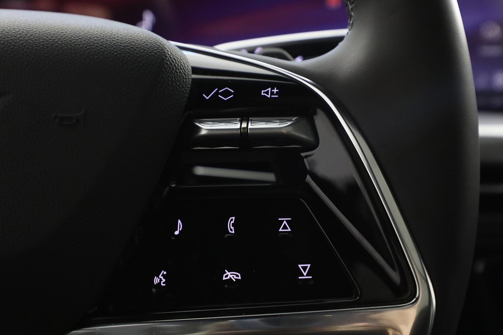 Used 2026 Cadillac Escalade Sport w/ Touring Package image 23