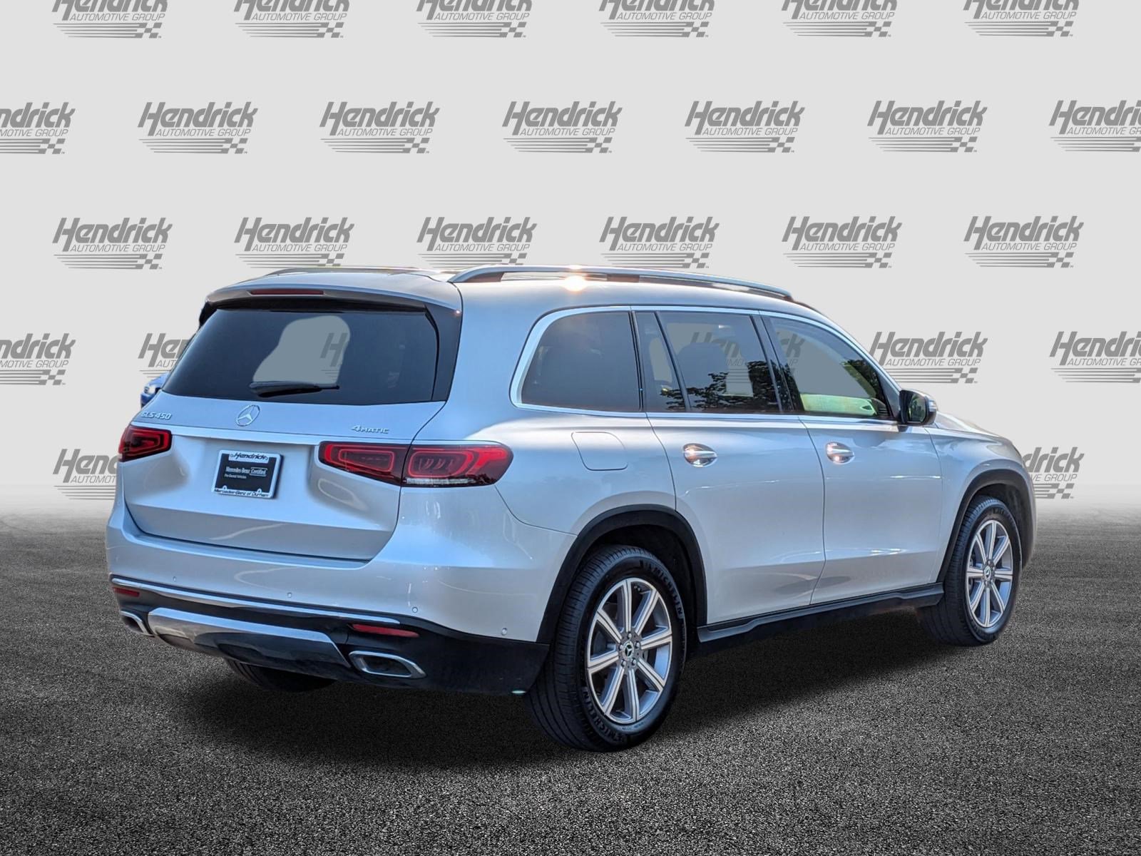 Used 2023 Mercedes-Benz GLS 450 4MATIC image 10