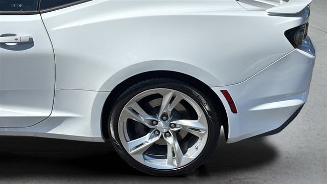 Used 2021 Chevrolet Camaro SS RWD image 39