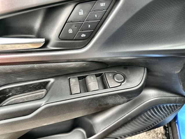 New 2025 Chevrolet Equinox EV RS image 23