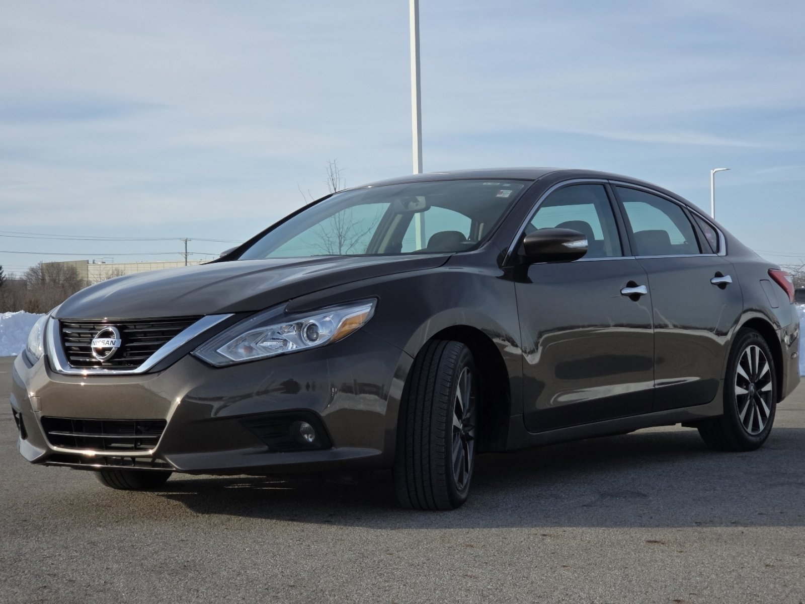 Used 2017 Nissan Altima 2.5 SV w/ Convenience Package image 14