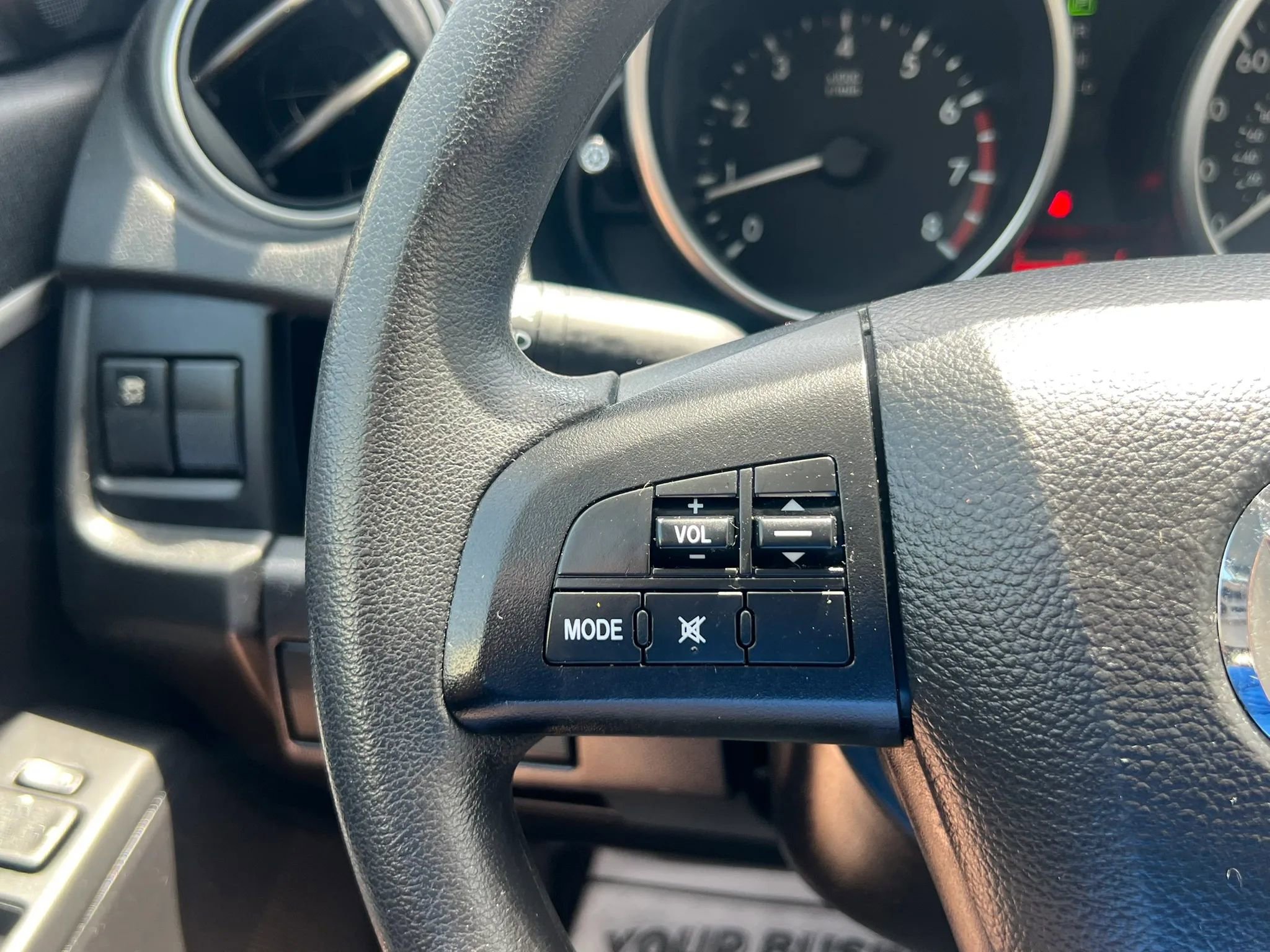 Used 2014 MAZDA MAZDA5 Sport FWD image 18
