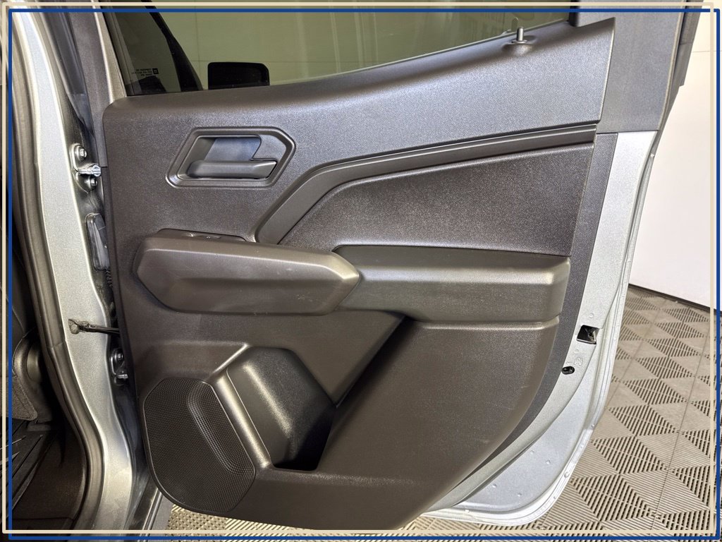 Certified 2025 Chevrolet Colorado Trail Boss AWD/4WD image 42