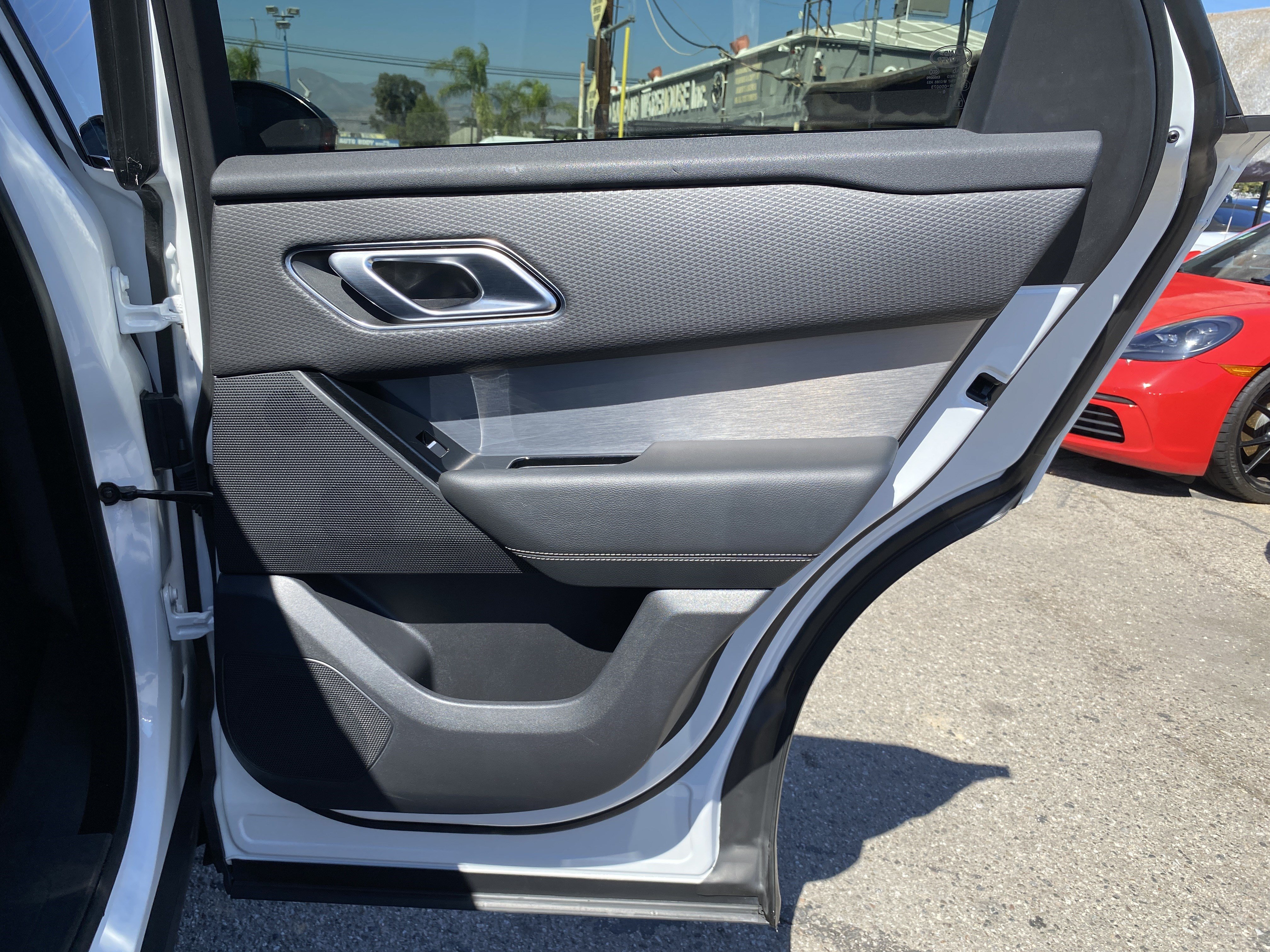 Used 2021 Land Rover Range Rover Velar R-Dynamic S AWD/4WD image 23