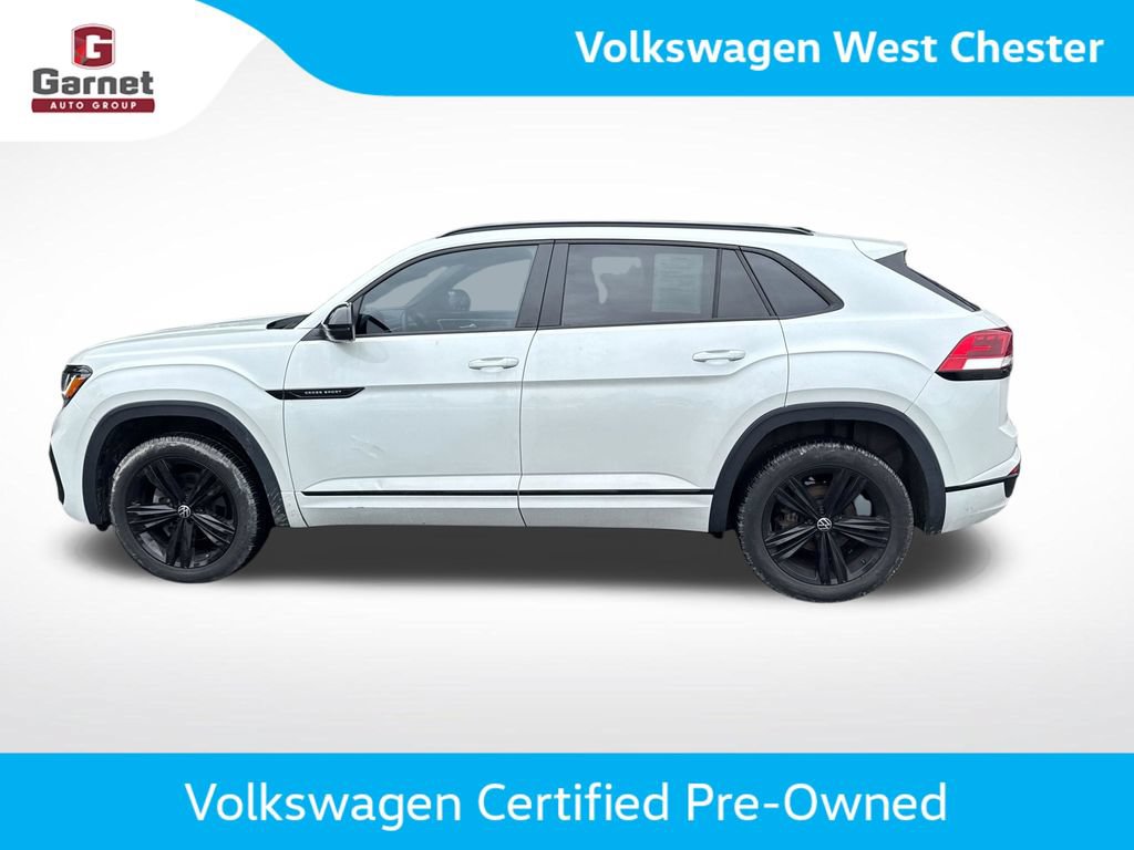 Certified 2023 Volkswagen Atlas Cross Sport SEL R-Line AWD/4WD image 2