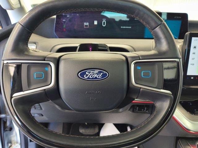 Used 2025 Ford Expedition Platinum AWD/4WD image 18