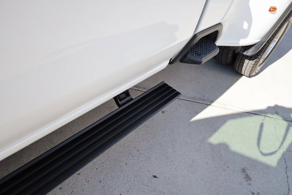 Used 2025 GMC Sierra 3500 Denali Ultimate image 11