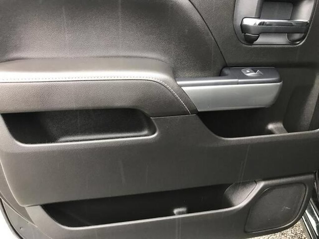 Used 2018 Chevrolet Silverado 1500 LT w/ All Star Edition AWD/4WD image 20