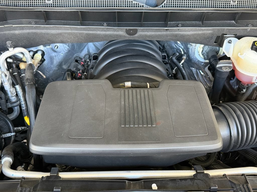 Used 2023 Chevrolet Tahoe RST w/ Luxury Package RWD image 20