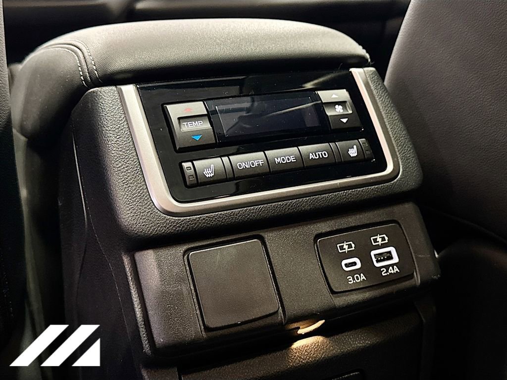 Used 2023 Subaru Ascent Limited w/ Technology Package image 28