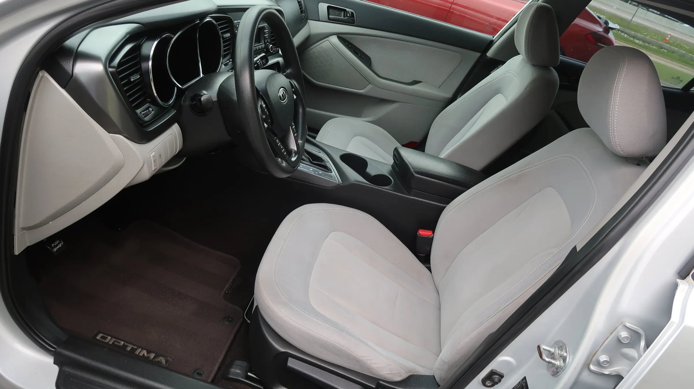 Used 2011 Kia Optima LX FWD image 17