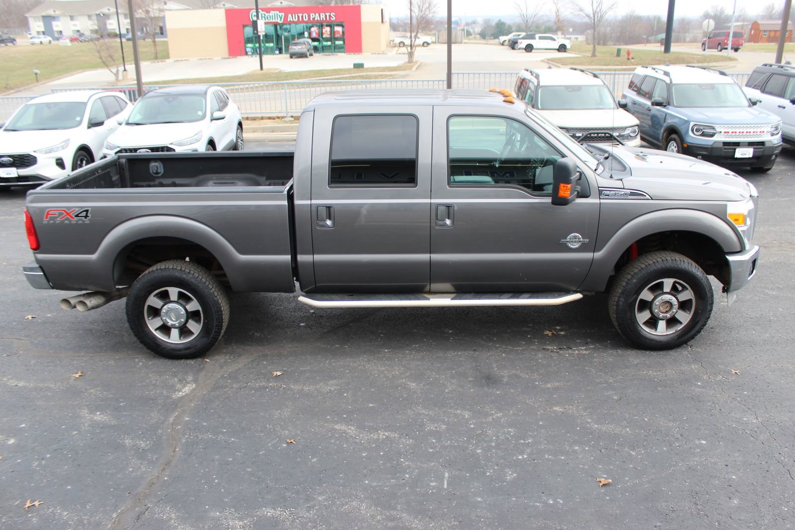 Used 2013 Ford F350 Lariat w/ Lariat Interior Pkg image 10