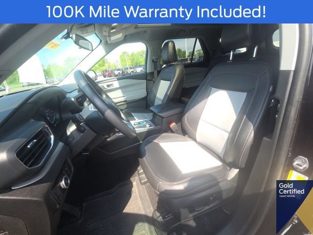 Used 2024 Ford Explorer XLT w/ Equipment Group 202A AWD/4WD image 28