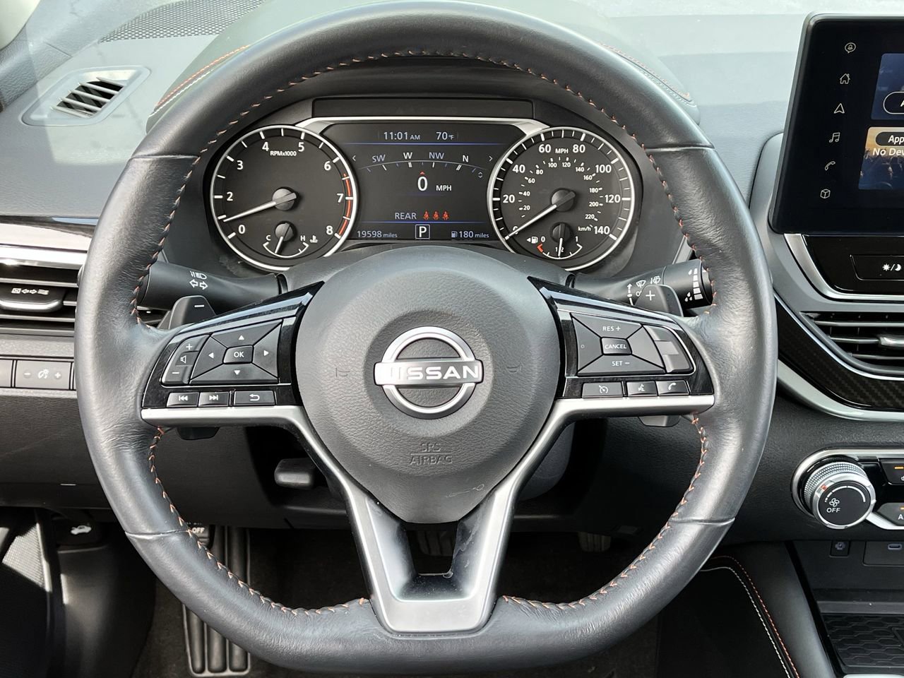 Used 2023 Nissan Altima 2.5 SR w/ SR Premium Package FWD image 11
