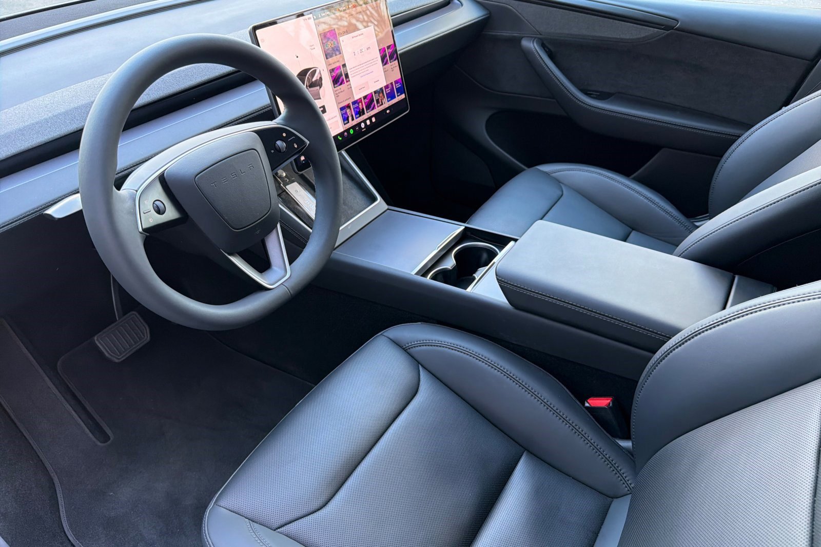 Used 2026 Tesla Model Y image 11