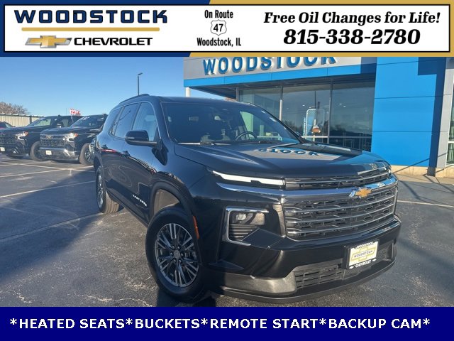 Used 2025 Chevrolet Traverse LT