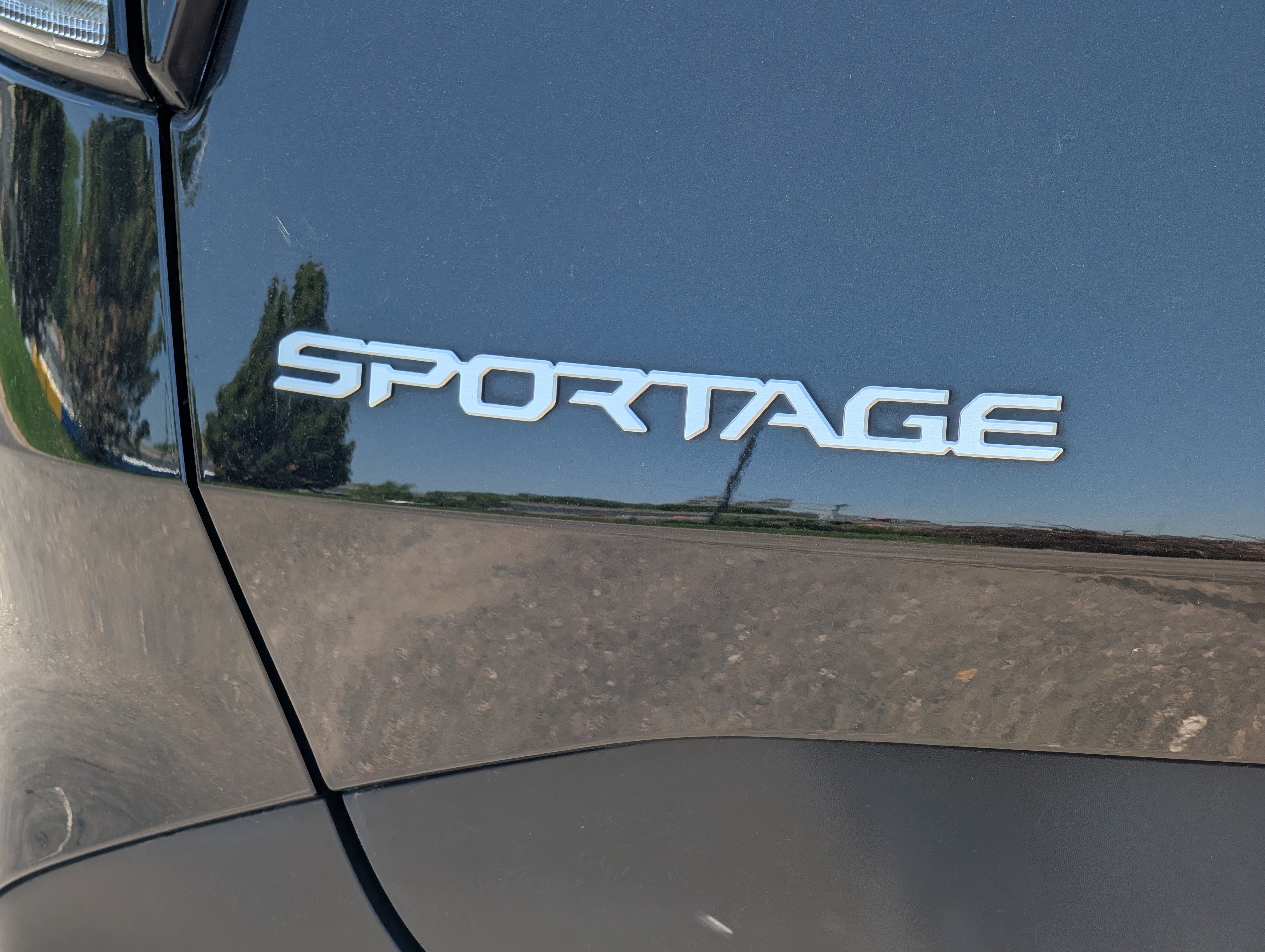 Certified 2023 Kia Sportage EX AWD/4WD image 5