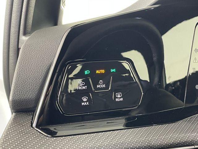 Used 2024 Volkswagen Golf R AWD/4WD image 14