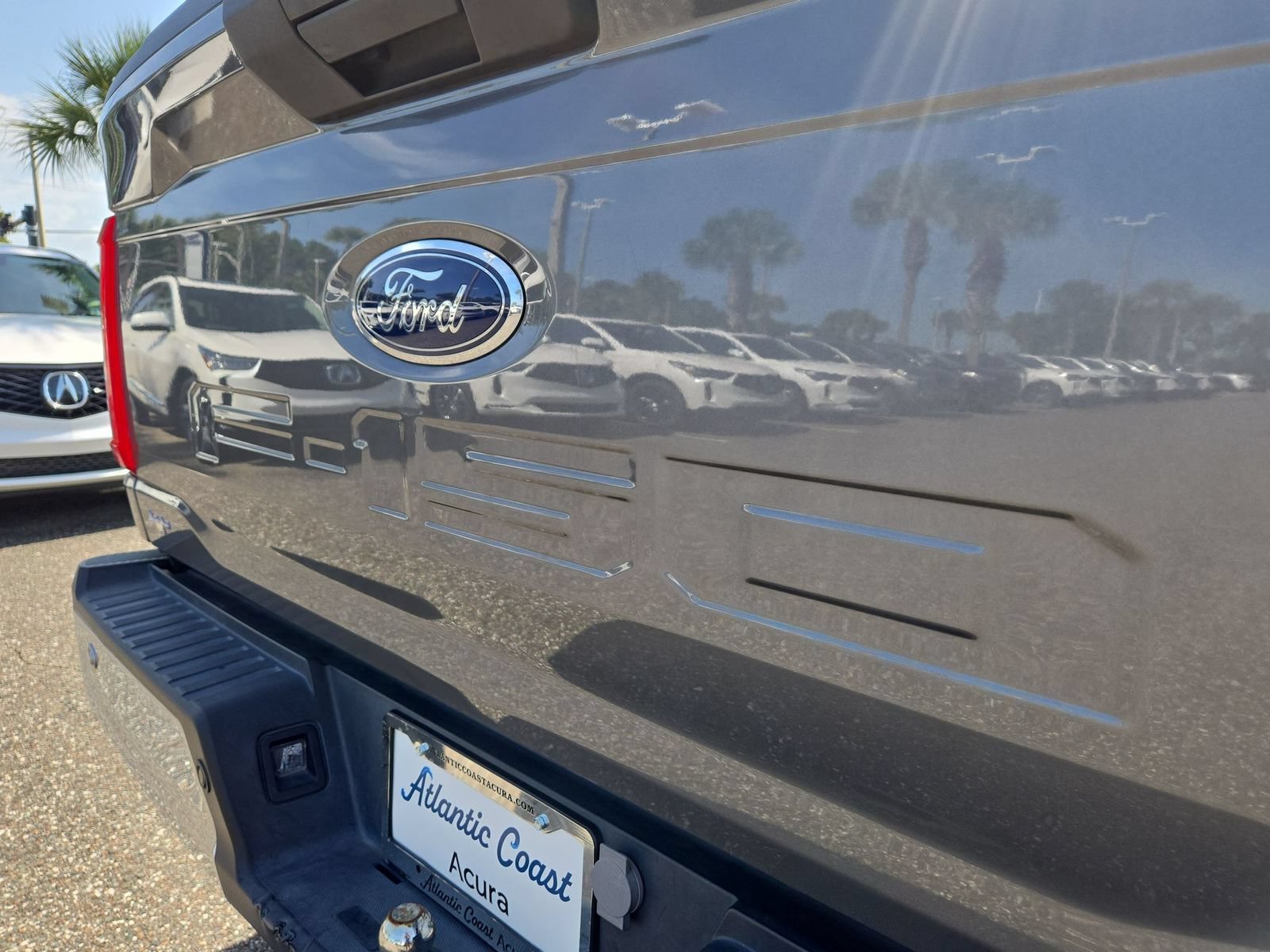 Used 2023 Ford F150 XLT AWD/4WD image 13