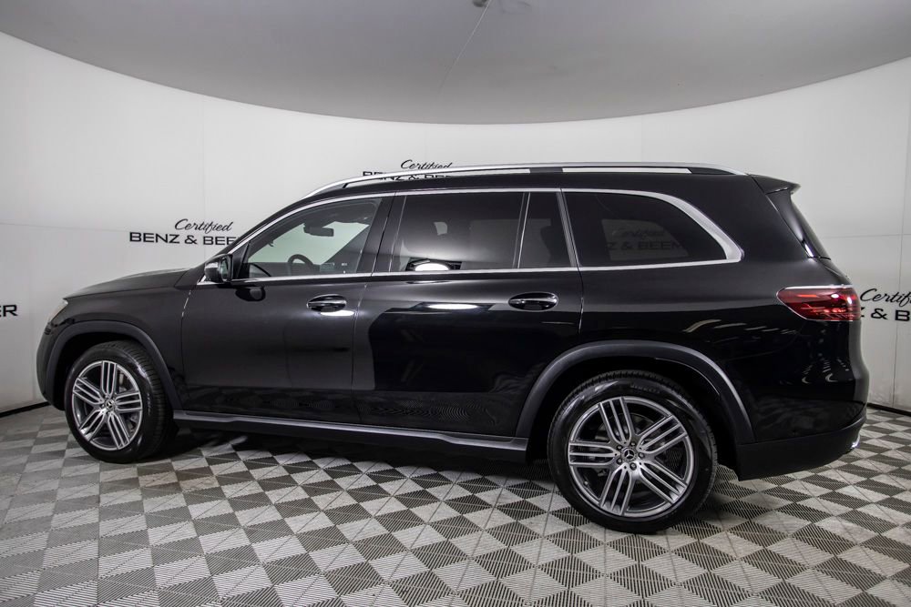 Used 2025 Mercedes-Benz GLS 450 4MATIC image 19
