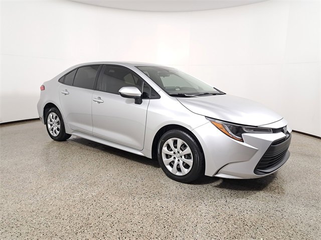 Used 2023 Toyota Corolla LE image 4