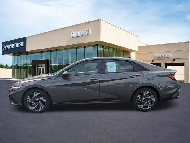 Certified 2025 Hyundai Elantra Sport FWD image 7