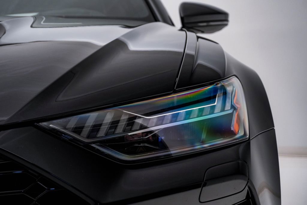 Used 2021 Audi RS 6 AWD/4WD image 7