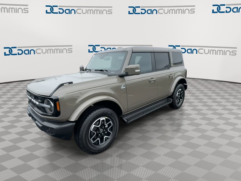 New 2025 Ford Bronco Outer Banks AWD/4WD image 4