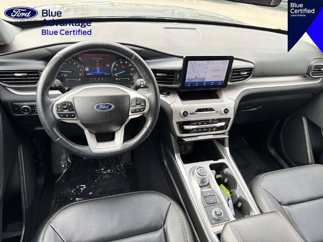 Certified 2023 Ford Explorer XLT w/ Equipment Group 202A AWD/4WD image 9