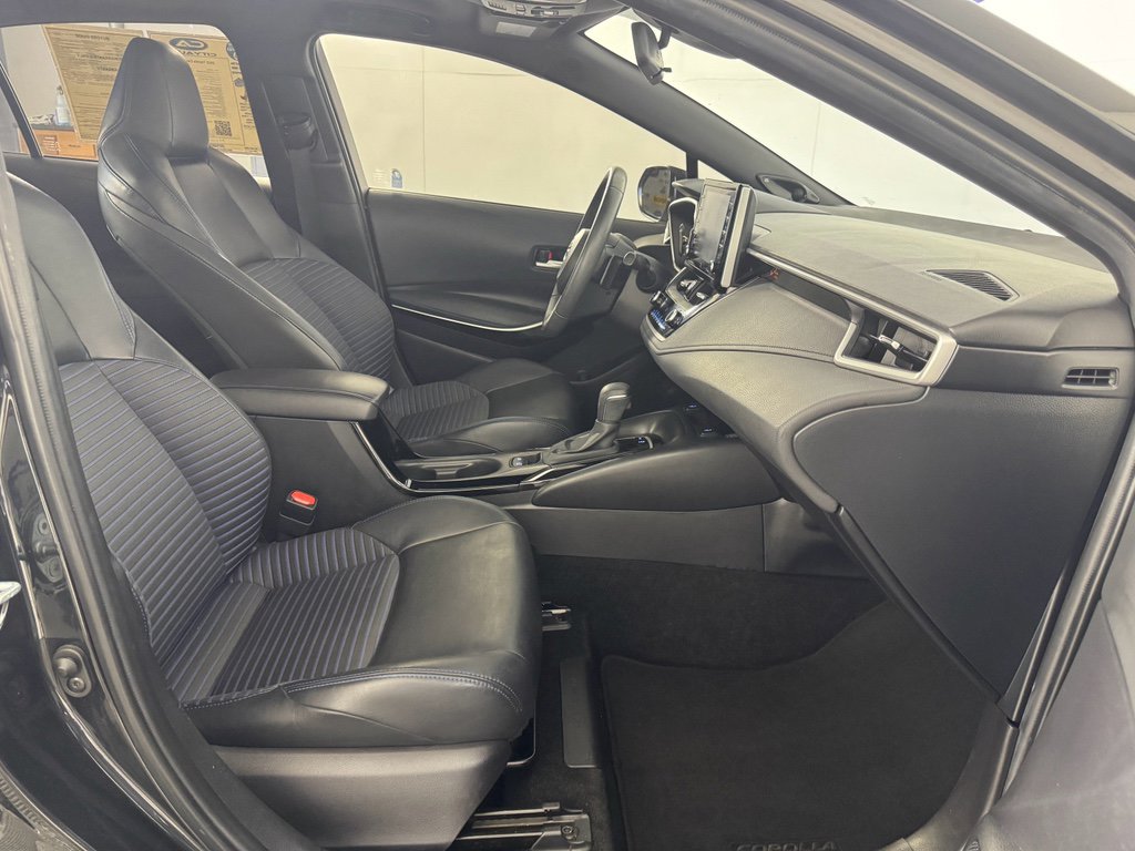 Used 2022 Toyota Corolla XSE image 41