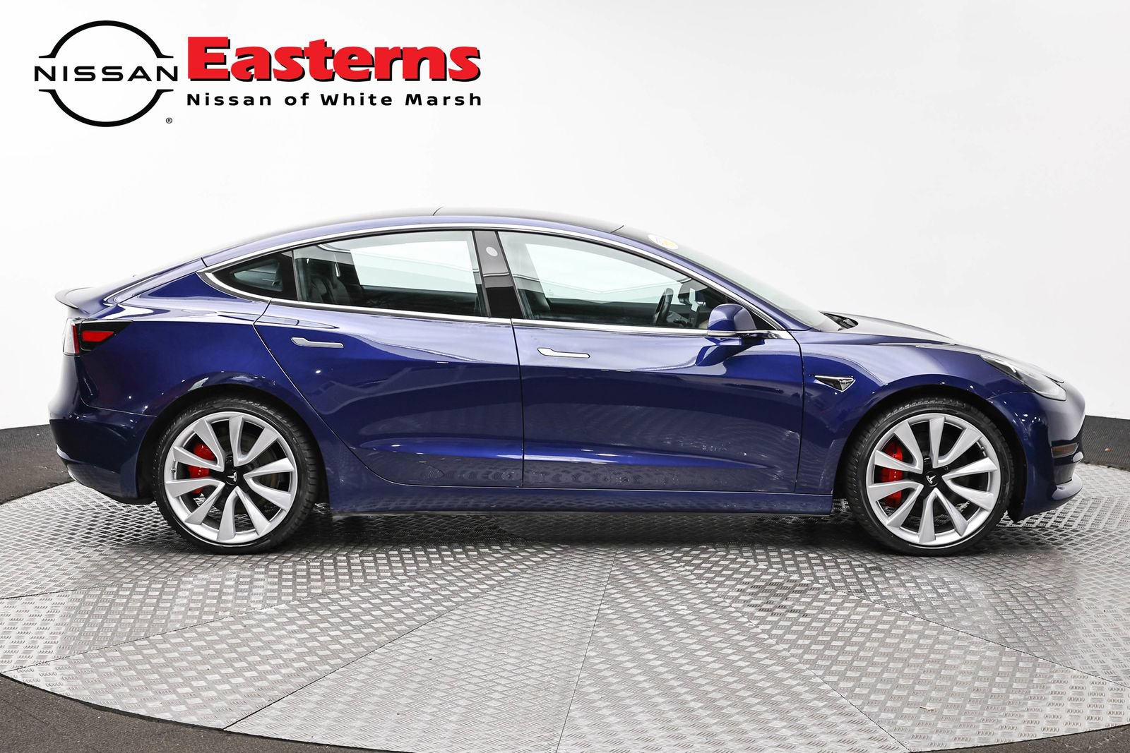 Used 2018 Tesla Model 3 Long Range AWD/4WD image 4