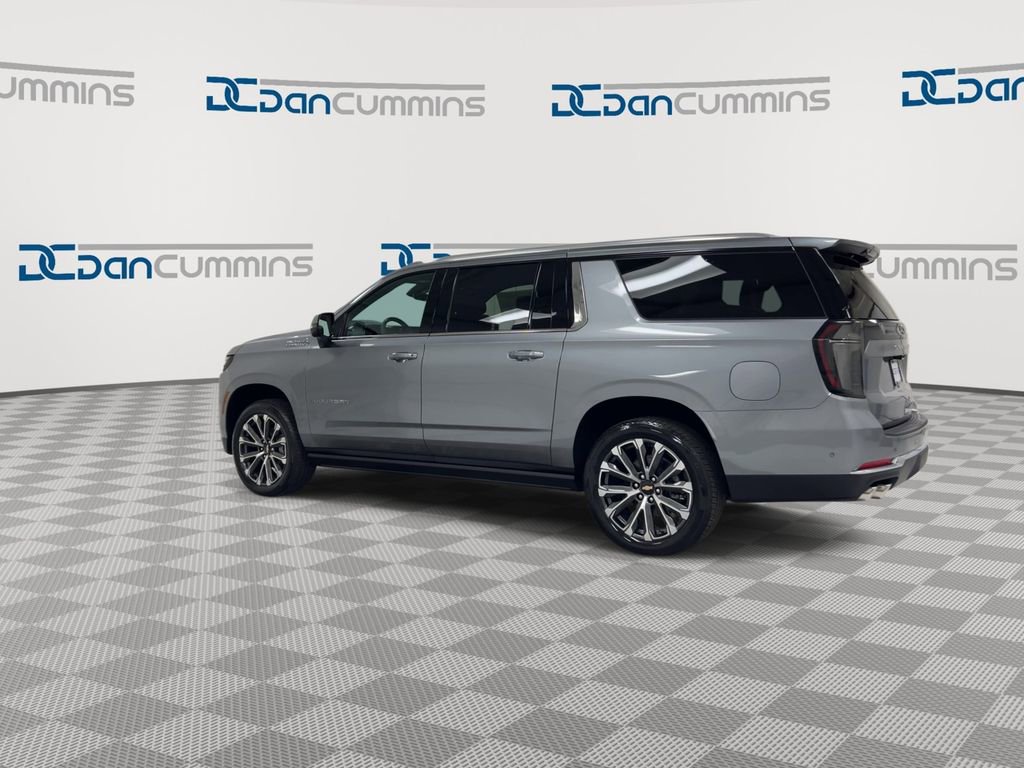 New 2026 Chevrolet Suburban High Country image 6