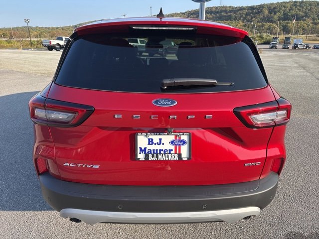New 2025 Ford Escape Active image 4