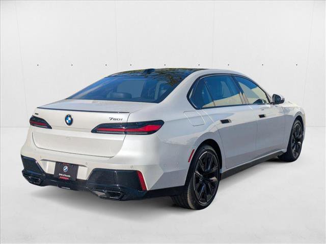 New 2025 BMW 760i xDrive image 2
