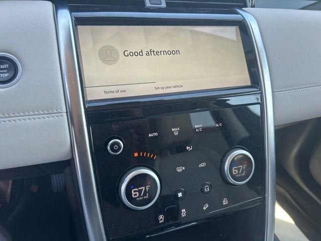 Used 2021 Land Rover Discovery Sport SE image 30